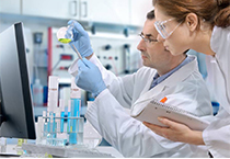 6月9号，EBET易博出席了2011中国（南京）国际生物医药相助论坛