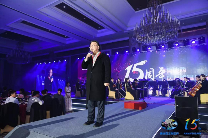 张江集团党委委员、、、副总司理王兰忠