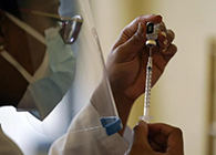 COVID-19：病毒一直突变，，，EBET易博疫苗尚有用吗？？？