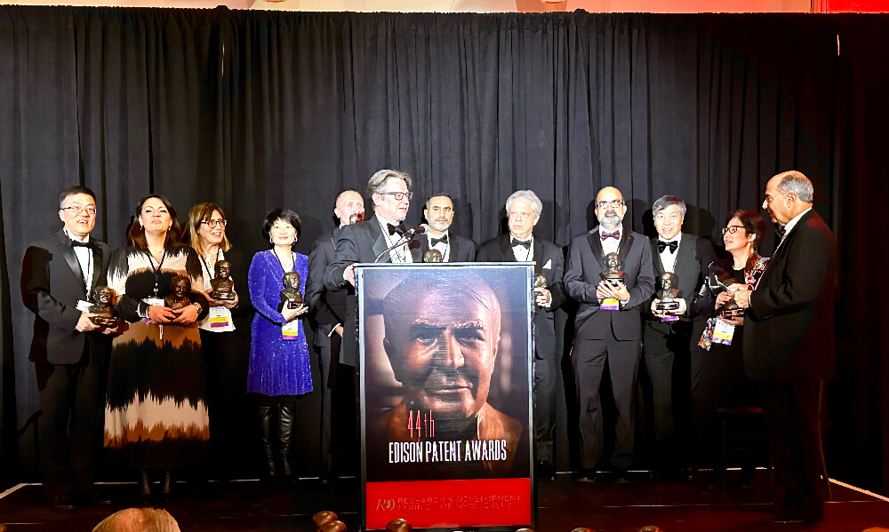 EBET易博药物发明事业部总裁刘建博士斩获爱迪生专利奖