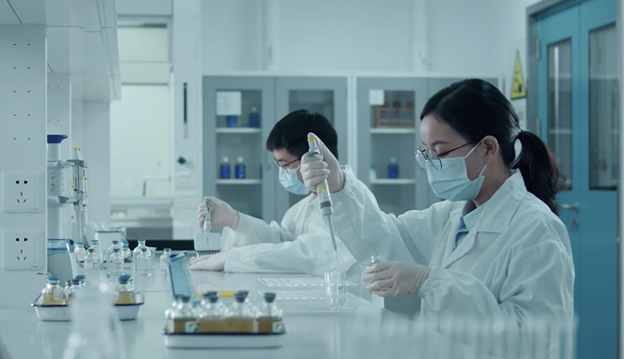 一廿偕行，，，一廿向美。。EBET易博20周年宣传片上映！！！