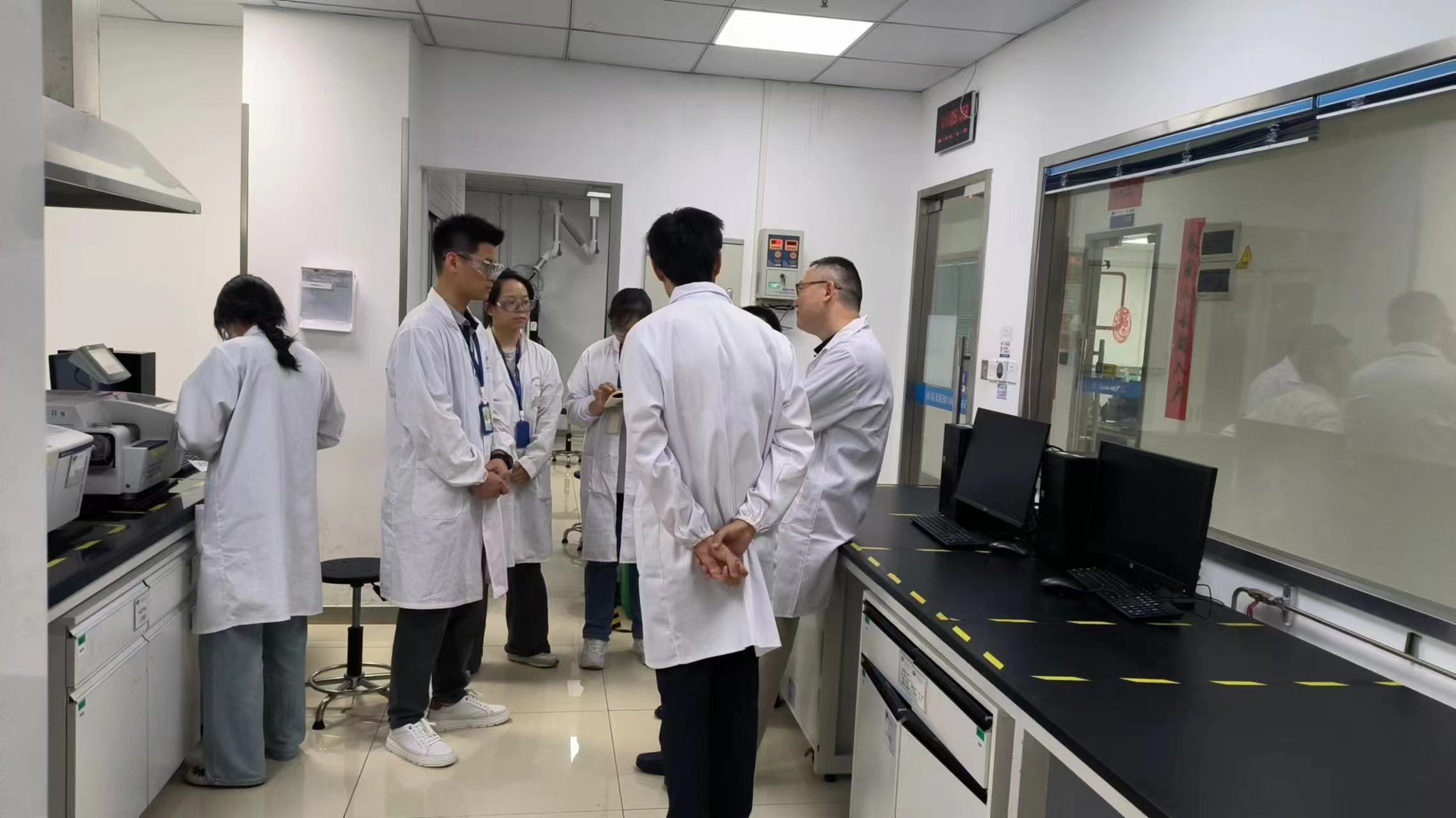 CNAS专家组对EBET易博实验室举行了周全而深入的检查